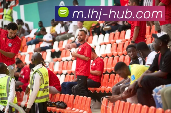 扫码下载 App
